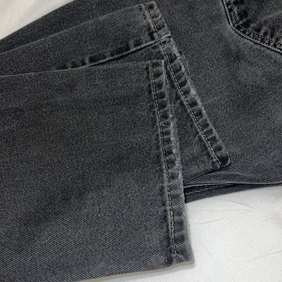 ✨HP✨ LEVI’S 505 JEANS (36) - Picture 14 of 17